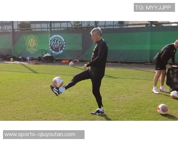 国安主帅塞蒂恩下课引发热议俱乐部态度引人关注 国安主帅塞蒂恩下课引发热议俱乐部态度引人关注