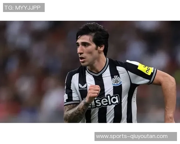 纽卡斯尔领先进球托纳利禁区外射门意外折射助攻成功