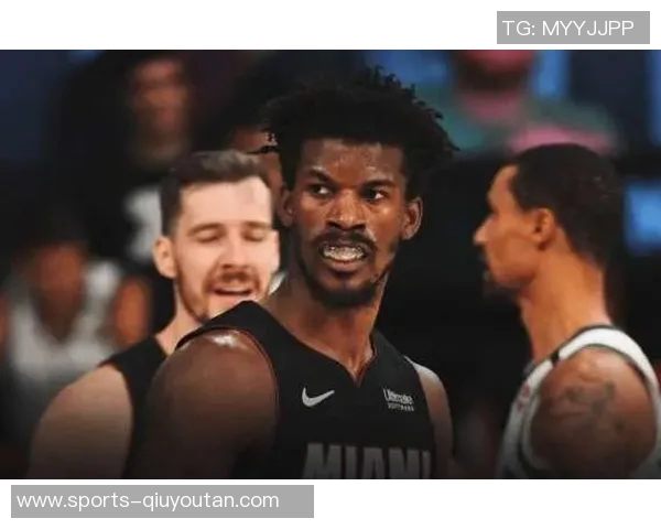 巴特勒半场表现出色轻松斩获9分4篮板2助攻展现实力 巴特勒半场表现出色轻松斩获9分4篮板2助攻展现实力