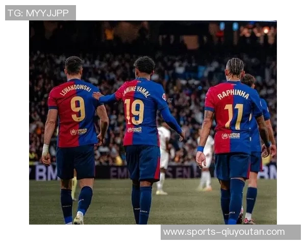 西媒报道亚马尔备战巴黎之战积极训练成为最后离场球员之一