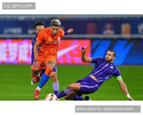 瓦科点射成功追平法比奥赛季罚点第三次破门展现出色状态